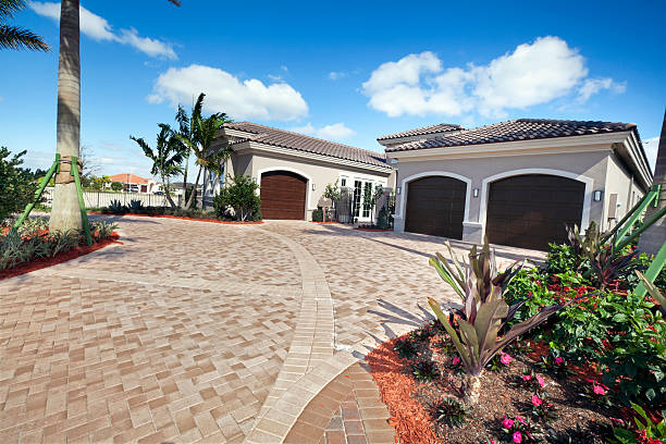 Trusted Oakwood, IL Driveway Pavers Experts