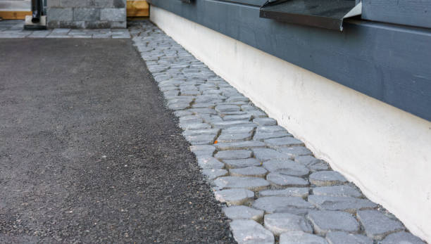Best Local Driveway Pavers  in Oakwood, IL